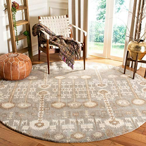 Safavieh Wyndham 7-Foot Round Wool Area Rug: $242.72