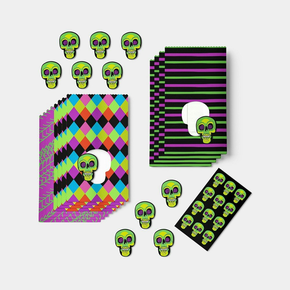 Hyde and EEK! Boutique Skull Treat Bags 12-Pack: $3 Hyde and EEK! Boutique Skull Treat Bags 12-Pack: $3