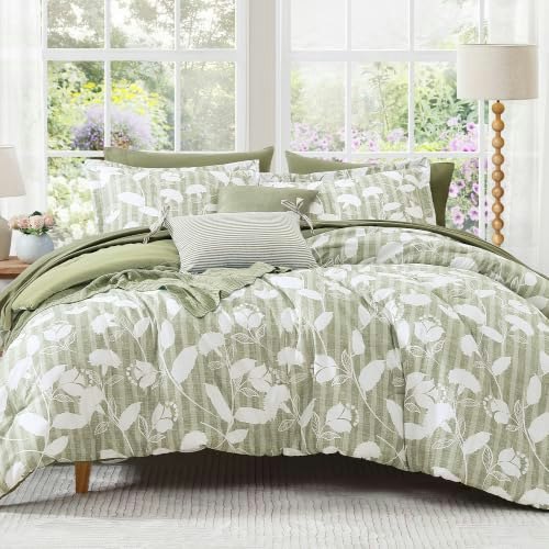 Bloomhaven Twin XL 5-Piece Floral Comforter Set: $39.99