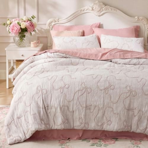 Bedsure Queen Bow Comforter Set 3-Piece: $37.99