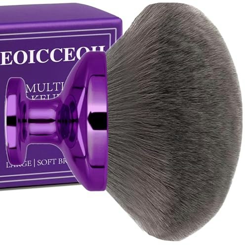 4-Inch Wide-Headed Kabuki Body Makeup Brush: $9.79
