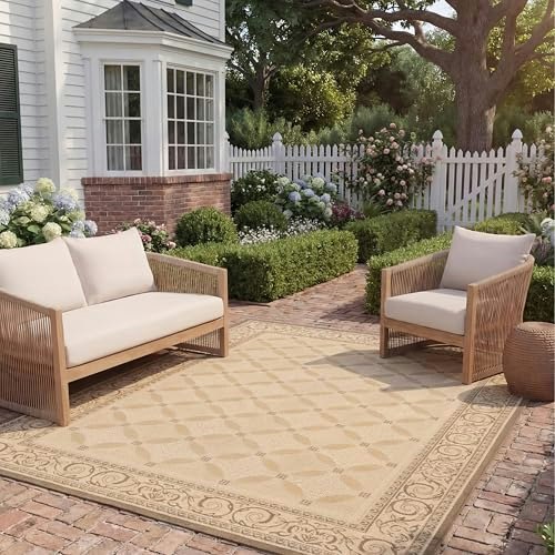 Safavieh Courtyard 8' x 11' Outdoor Area Rug: $106
