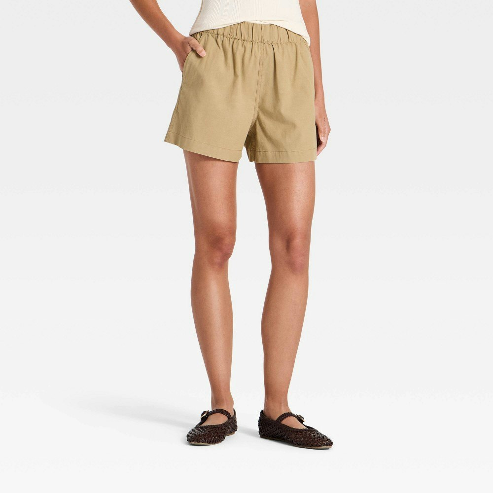 Universal Thread Women's 3.5-inch Canvas Pull-On Shorts: $25 Universal Thread Women's 3.5-inch Canvas Pull-On Shorts: $25