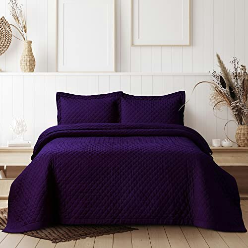 Tribeca Living Brisbane King Microfiber Quilt Set: $59.99
