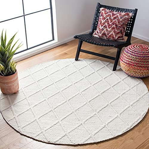Safavieh Natura Collection 6-Foot Round Wool and Viscose Area Rug: $173.58