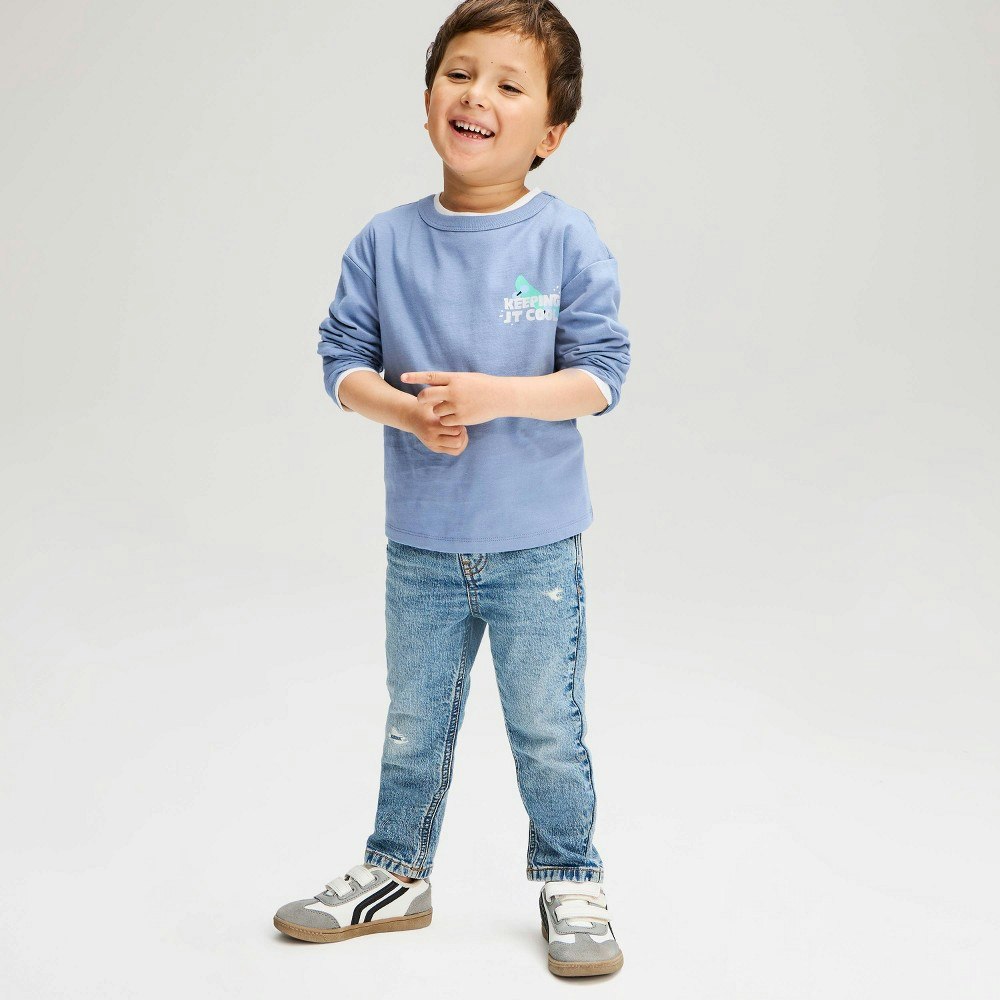 Cat & Jack Toddler Boys' Yeti Graphic Long Sleeve T-Shirt: $8