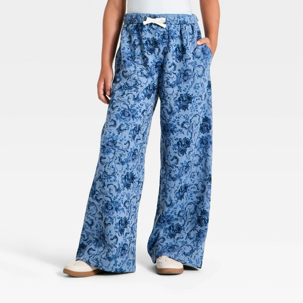 Art Class Girls' Wide Leg Floral Fleece Sweatpants: $20 Art Class Girls' Wide Leg Floral Fleece Sweatpants: $20