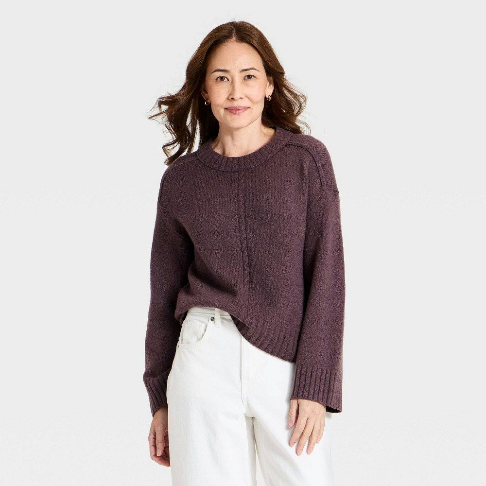 Universal Thread Women's Heritage Crewneck Pullover Sweater: $30 Universal Thread Women's Heritage Crewneck Pullover Sweater: $30