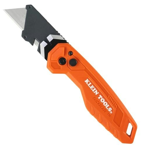 Klein Tools 2-in-1 Flickblade Utility Knife and Pry Bar: $17.98