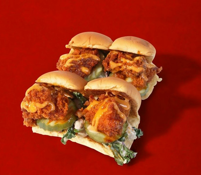 Dave's Hot Chicken Slider: Free w/ purchase