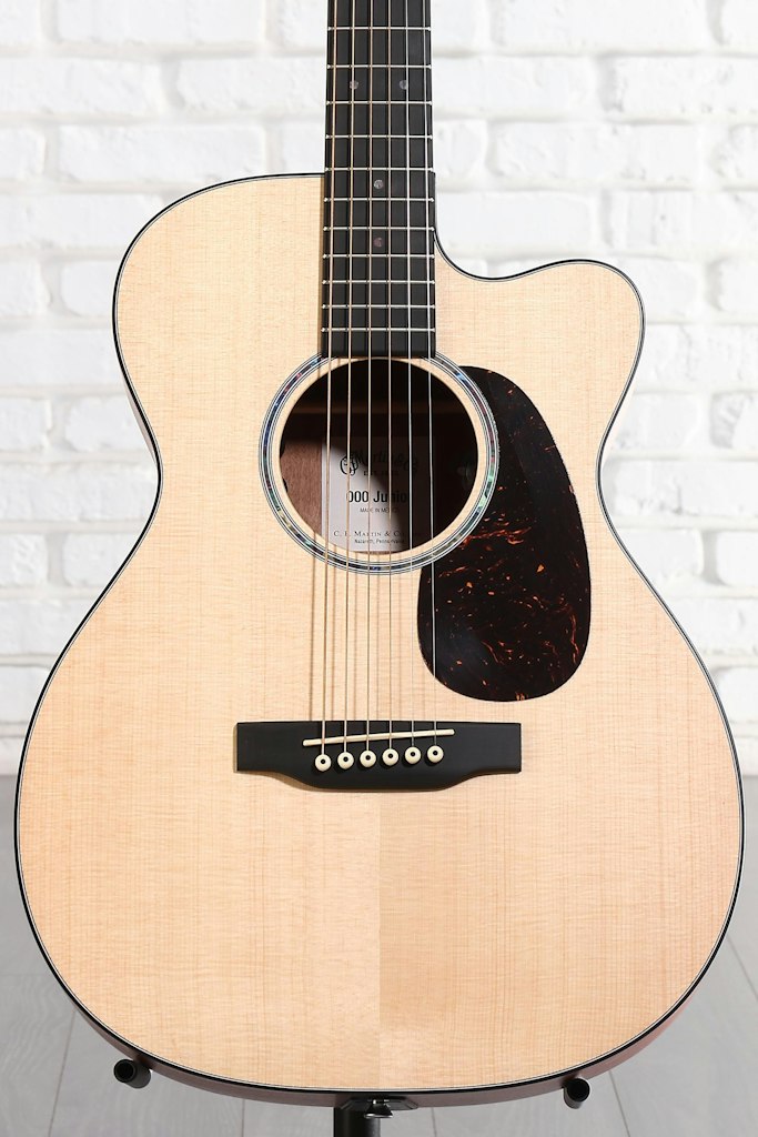 Martin 000C Jr-E Acoustic-electric Guitar: $699 Martin 000C Jr-E Acoustic-electric Guitar: $699