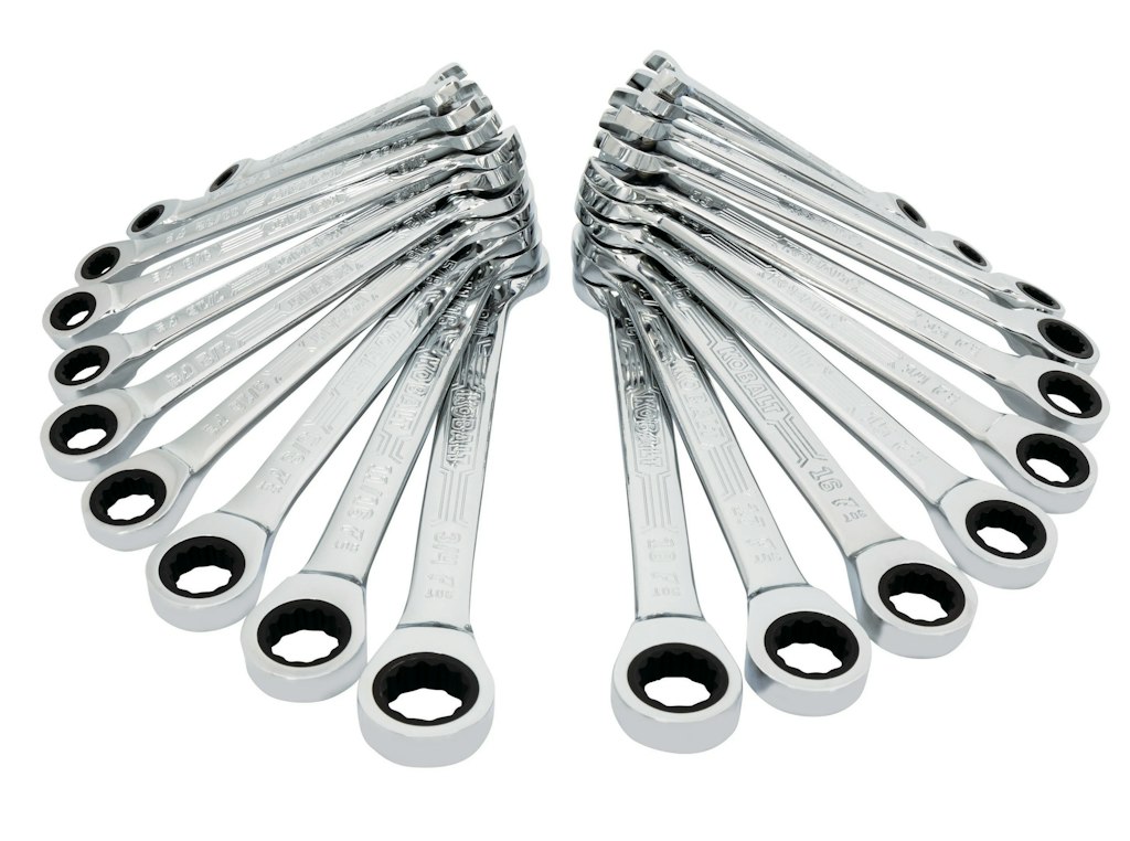 Kobalt 20-Piece SAE and Metric Ratchet Wrench: $60