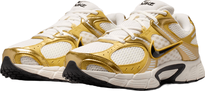 Nike Men's V5 RNR Shoes: $58 in cart