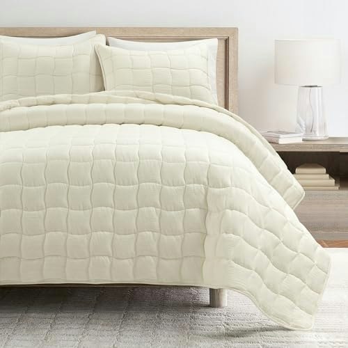 Lush Decor Cloud Gauze 3-Piece King/California King Quilt Set: $56.87 Lush Decor Cloud Gauze 3-Piece King/California King Quilt Set: $56.87