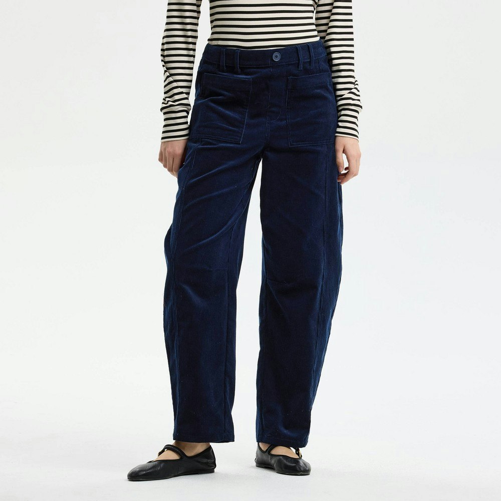 Universal Thread Women's Tapered Cargo Pants: $40 Universal Thread Women's Tapered Cargo Pants: $40