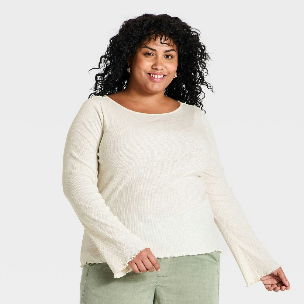 Universal Thread Women's Long Sleeve Boat Neck T-Shirt: $20 Universal Thread Women's Long Sleeve Boat Neck T-Shirt: $20