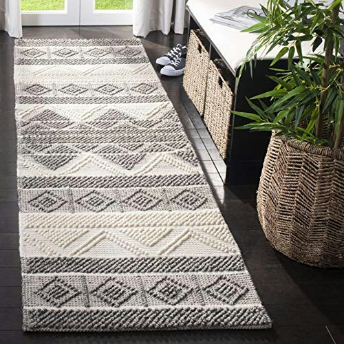 Safavieh Natura Wool Runner Rug 2'3" x 6': $62.54 Safavieh Natura Wool Runner Rug 2'3" x 6': $62.54
