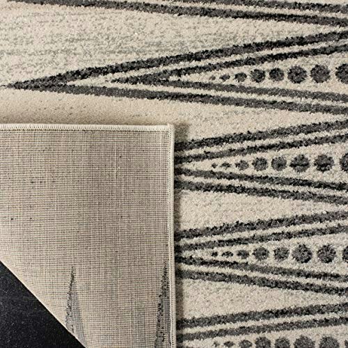 Safavieh Evoke Collection 6'7" Square Area Rug: $67.32 Safavieh Evoke Collection 6'7" Square Area Rug: $67.32