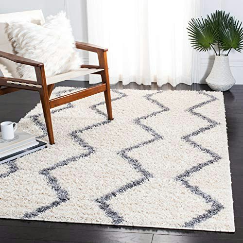Safavieh Venus Shag 4'x6' Accent Rug: $55.99 Safavieh Venus Shag 4'x6' Accent Rug: $55.99