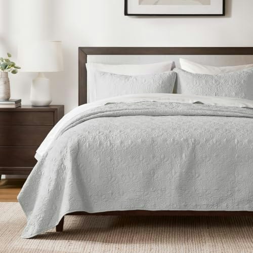 Madison Park 3-Piece Cotton Damask Quilt Set: $48.09