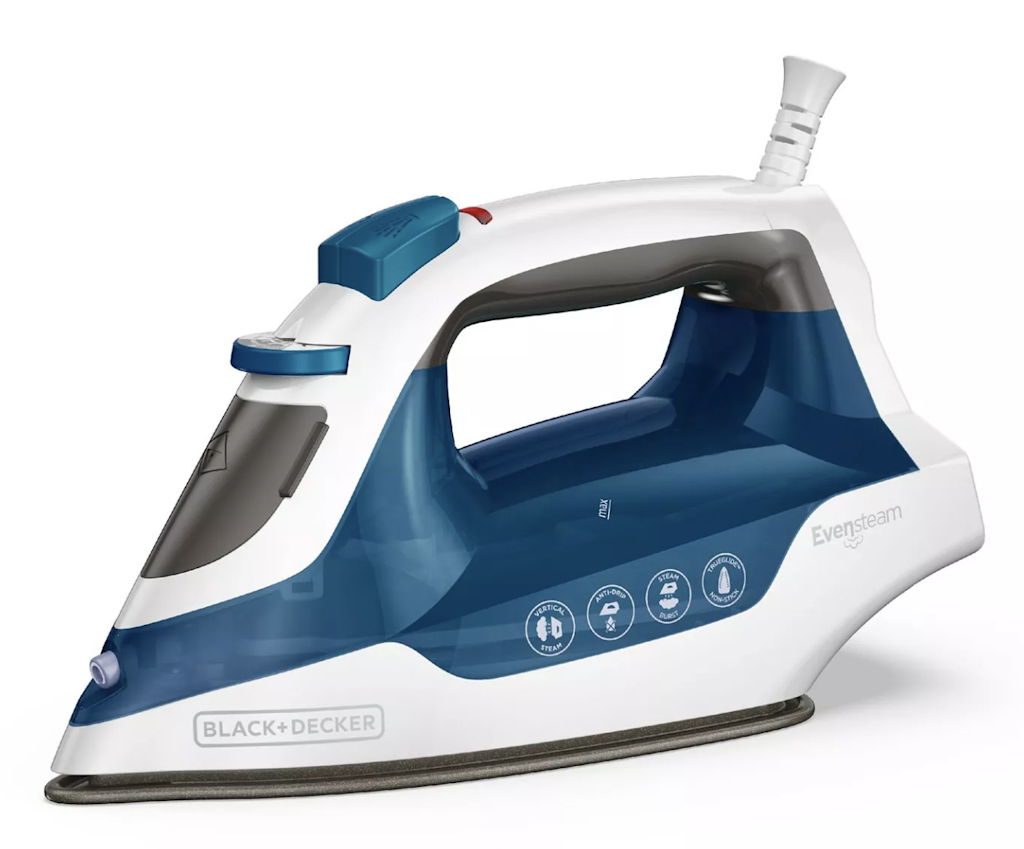 Black+Decker Easy Steam Compact Iron: $15 Black+Decker Easy Steam Compact Iron: $15