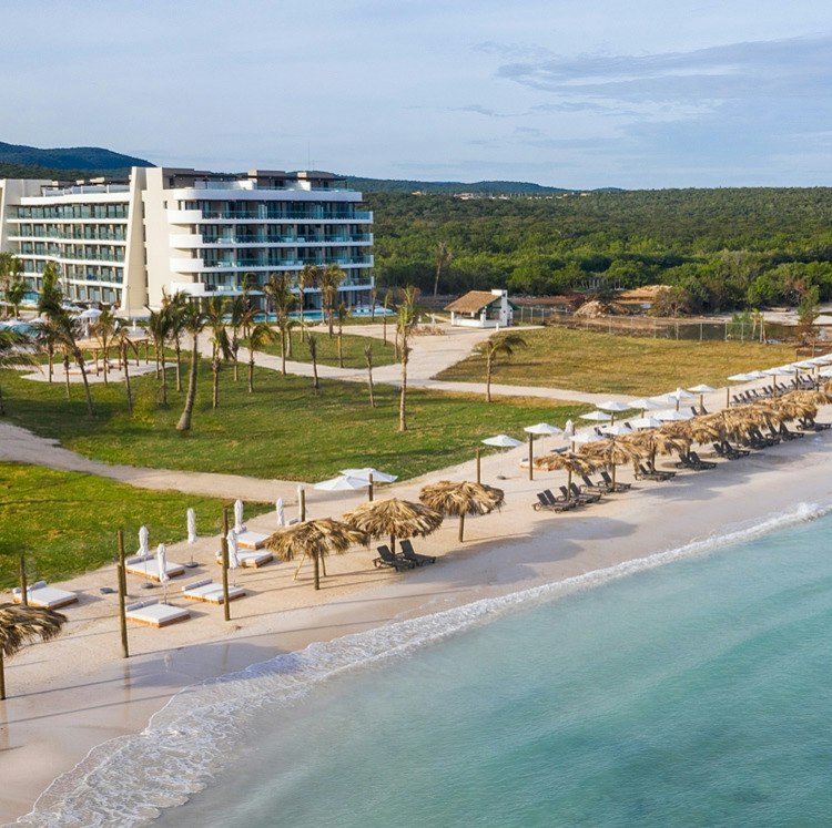 4-Night Montego Bay All-Inclusive Flight and Resort Vacation: From $2,118 for 2 4-Night Montego Bay All-Inclusive Flight and Resort Vacation: From $2,118 for 2