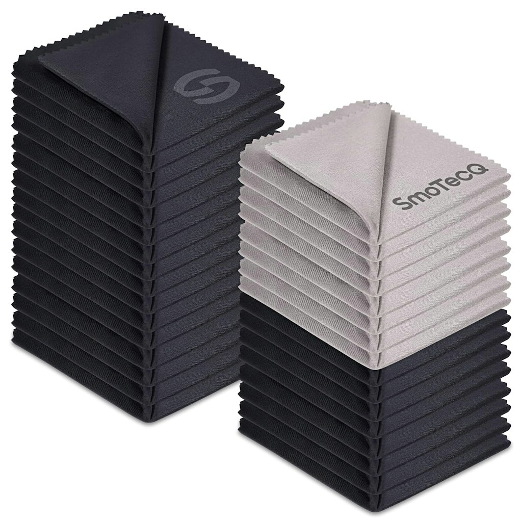 Microfiber Cleaning Cloths for Glasses & Screens 32-Pack: $7.99