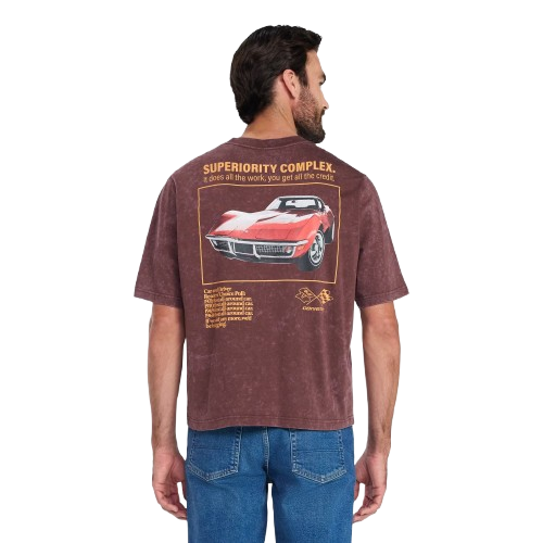 Chevy Corvette Men's Cropped Graphic Tee: $3
