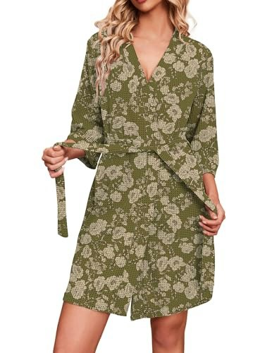 Ekouaer Women's Waffle Knit Bathrobe: $19.99