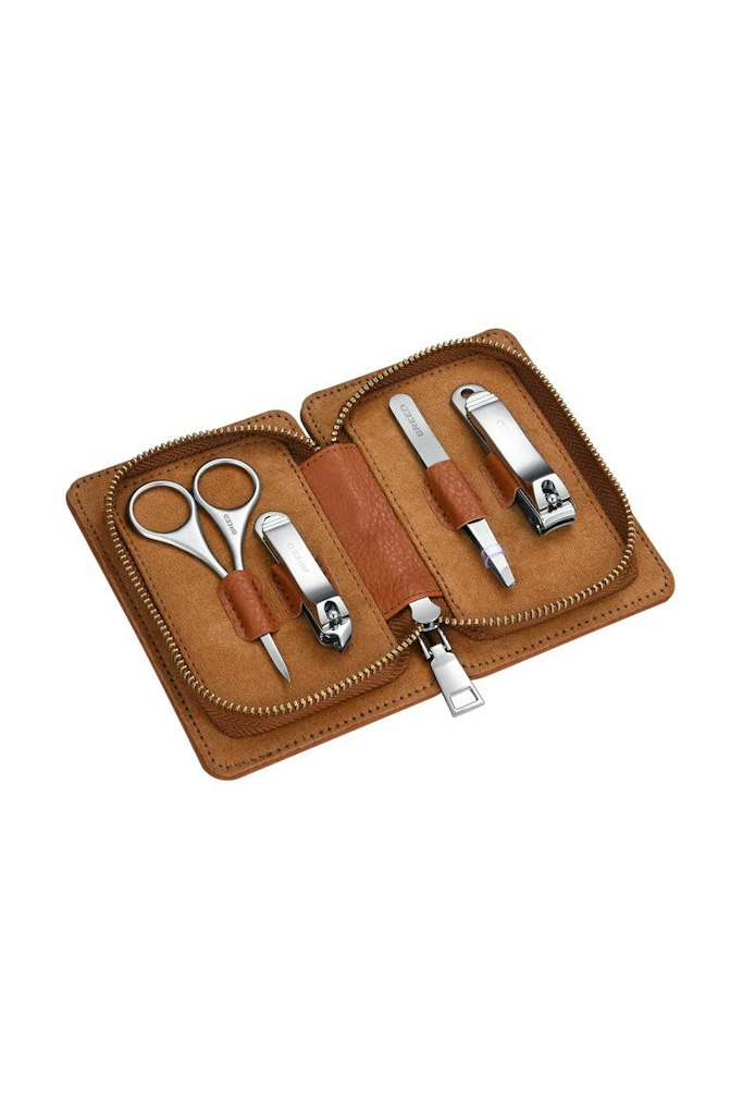 Breed Sabre 4-Piece Travel Groom Kit: $32 Breed Sabre 4-Piece Travel Groom Kit: $32