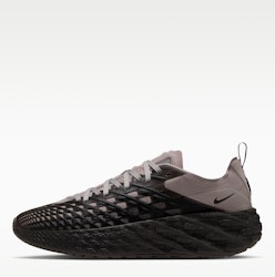 Nike Men's Ava Edge Shoes for $87 + free shipping